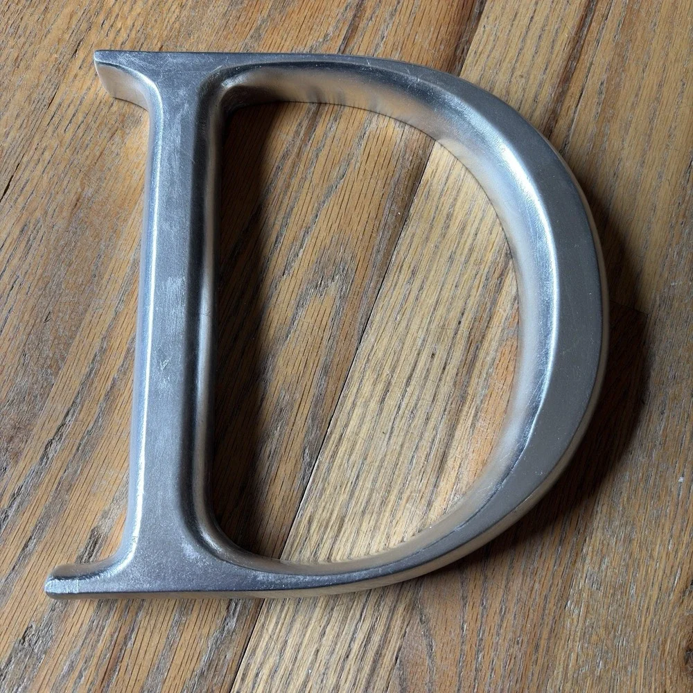 RESTORATION HARDWARE 9